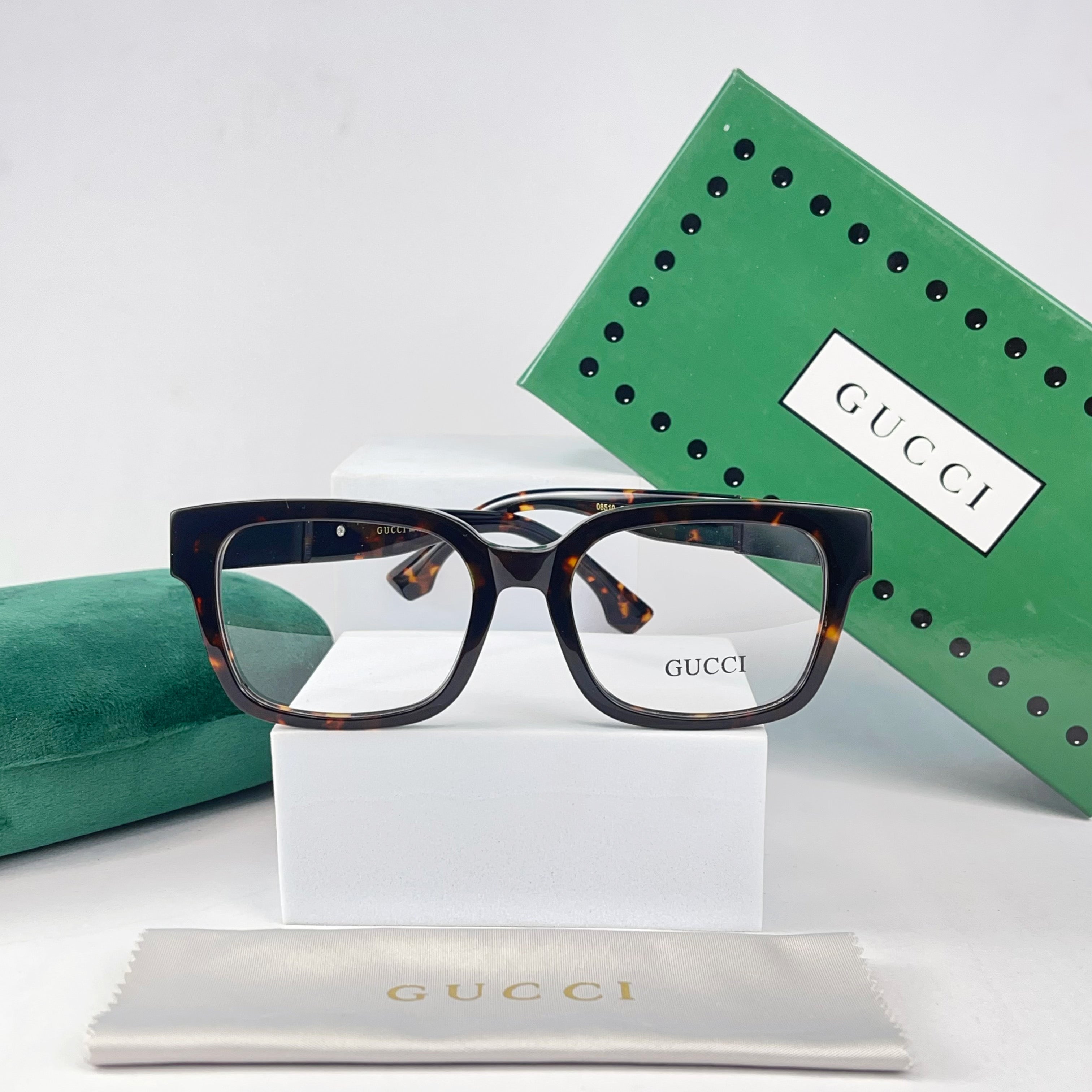 GUCCI EYEWEAR (BUY1GET1 FREE)