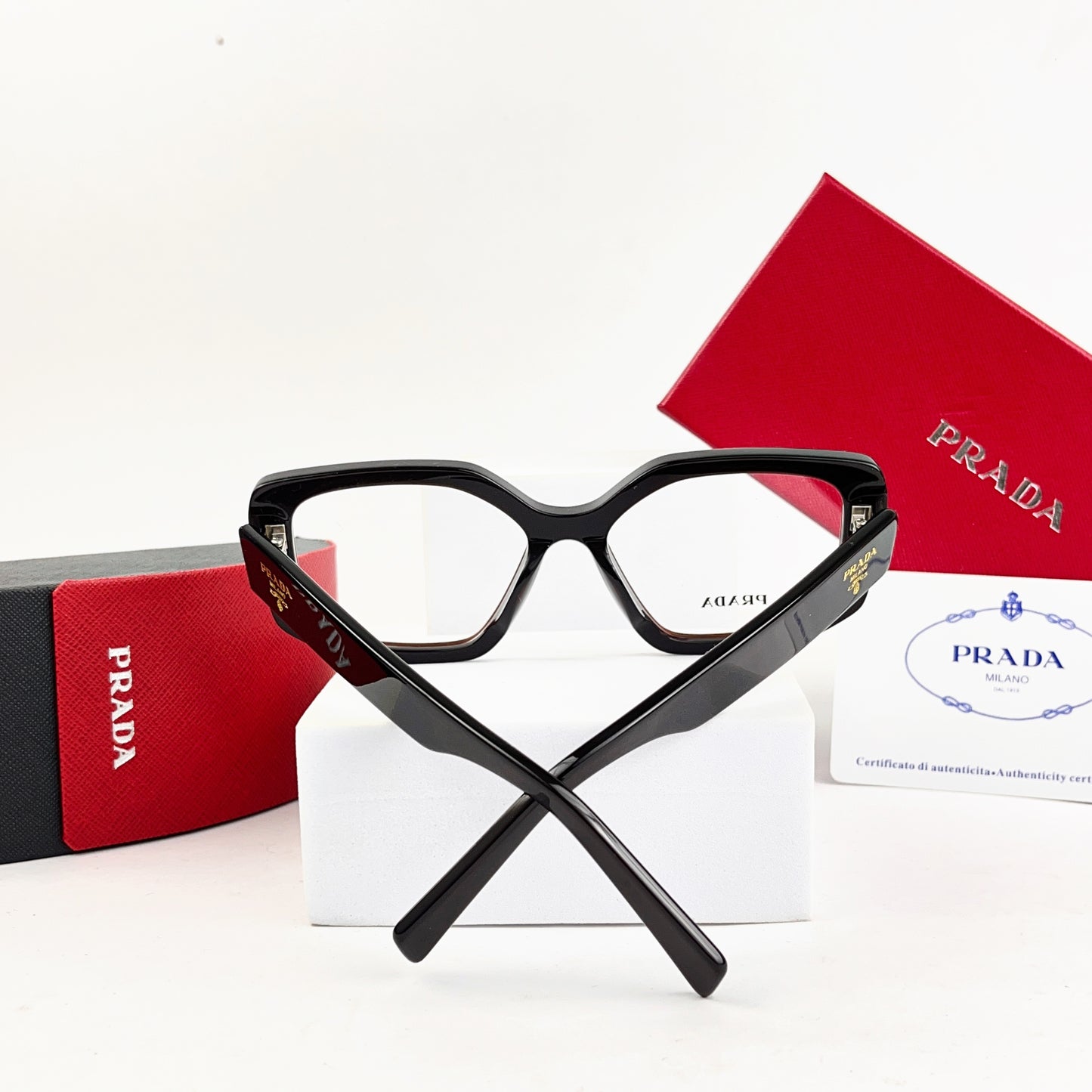 PRADO EYEWEAR 04V