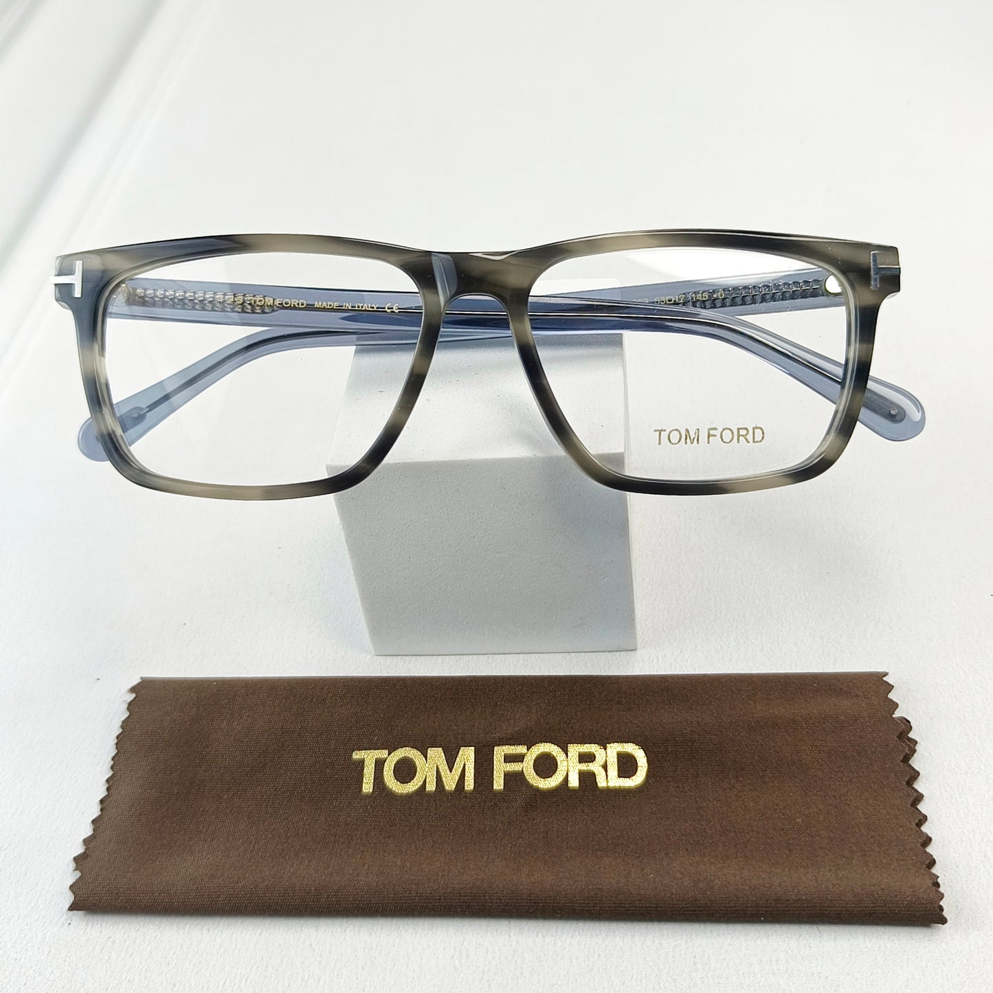 TOMFORD EYEWEAR TF5716