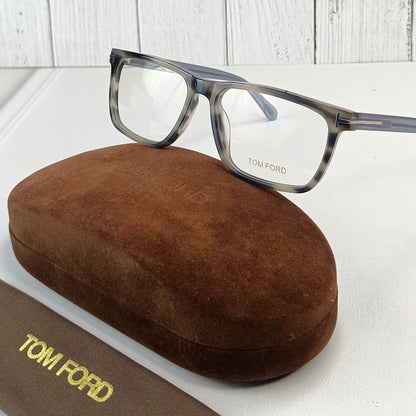 TOMFORD EYEWEAR TF5716