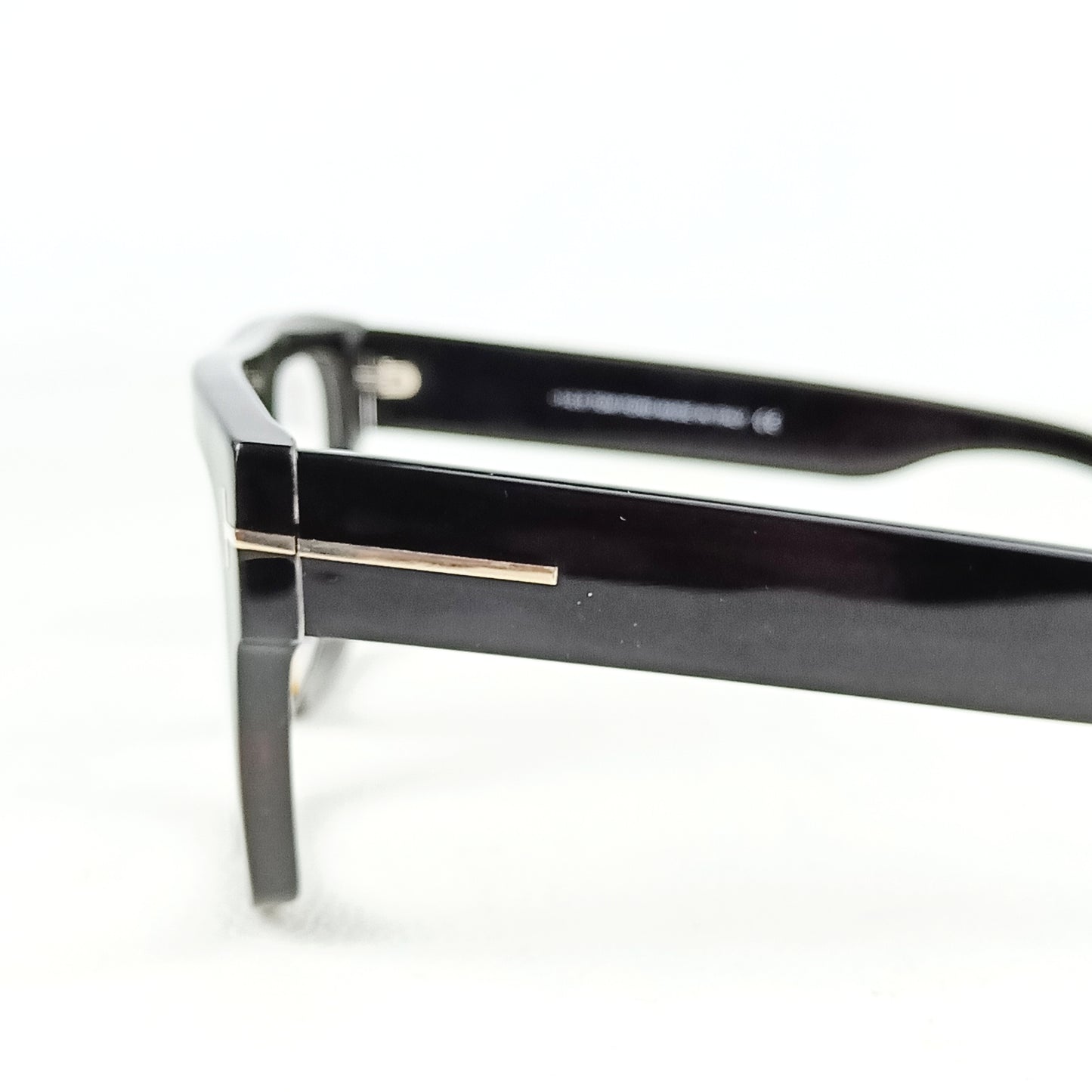 TOMFORD EYEWEAR