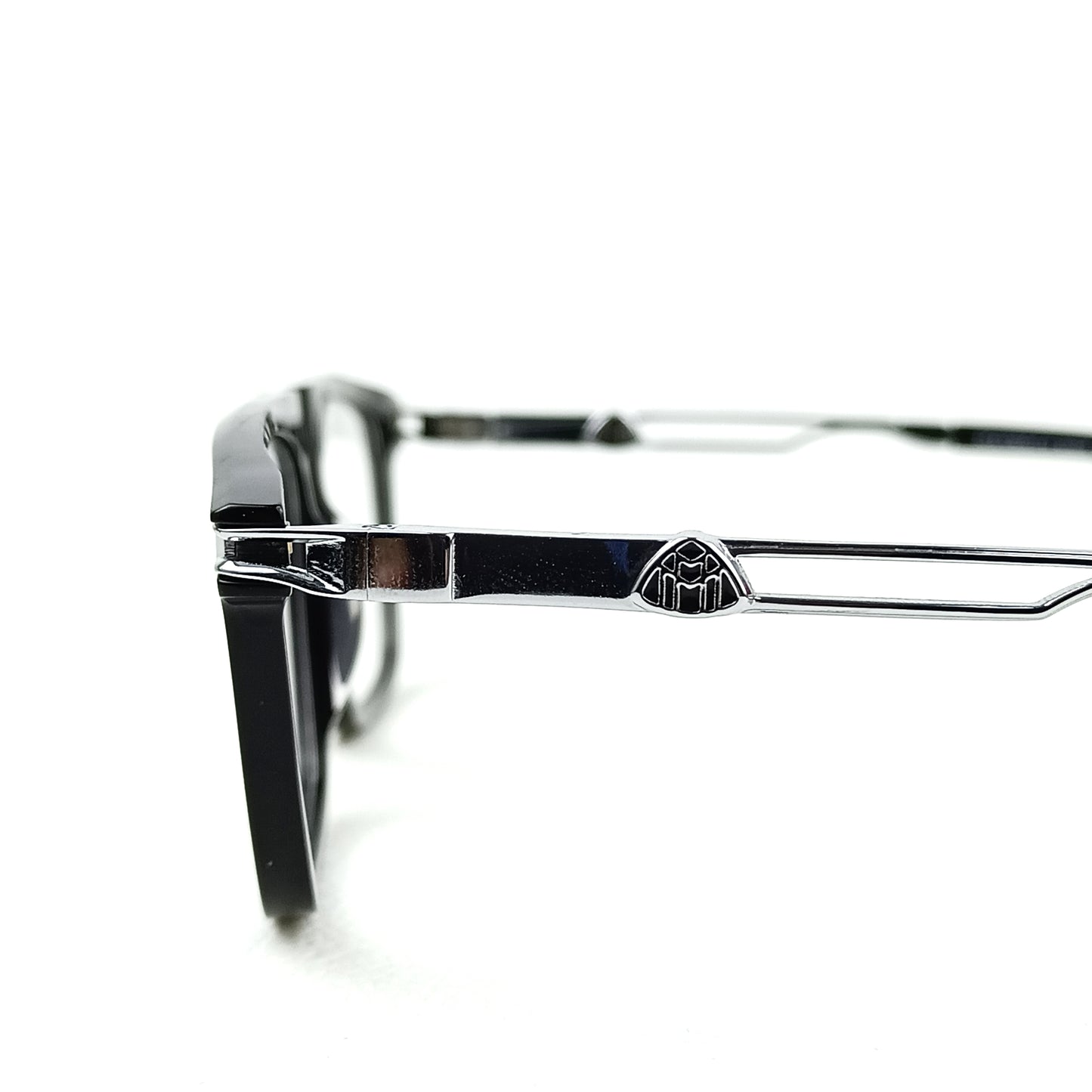 MAYBACH EYEWEAR