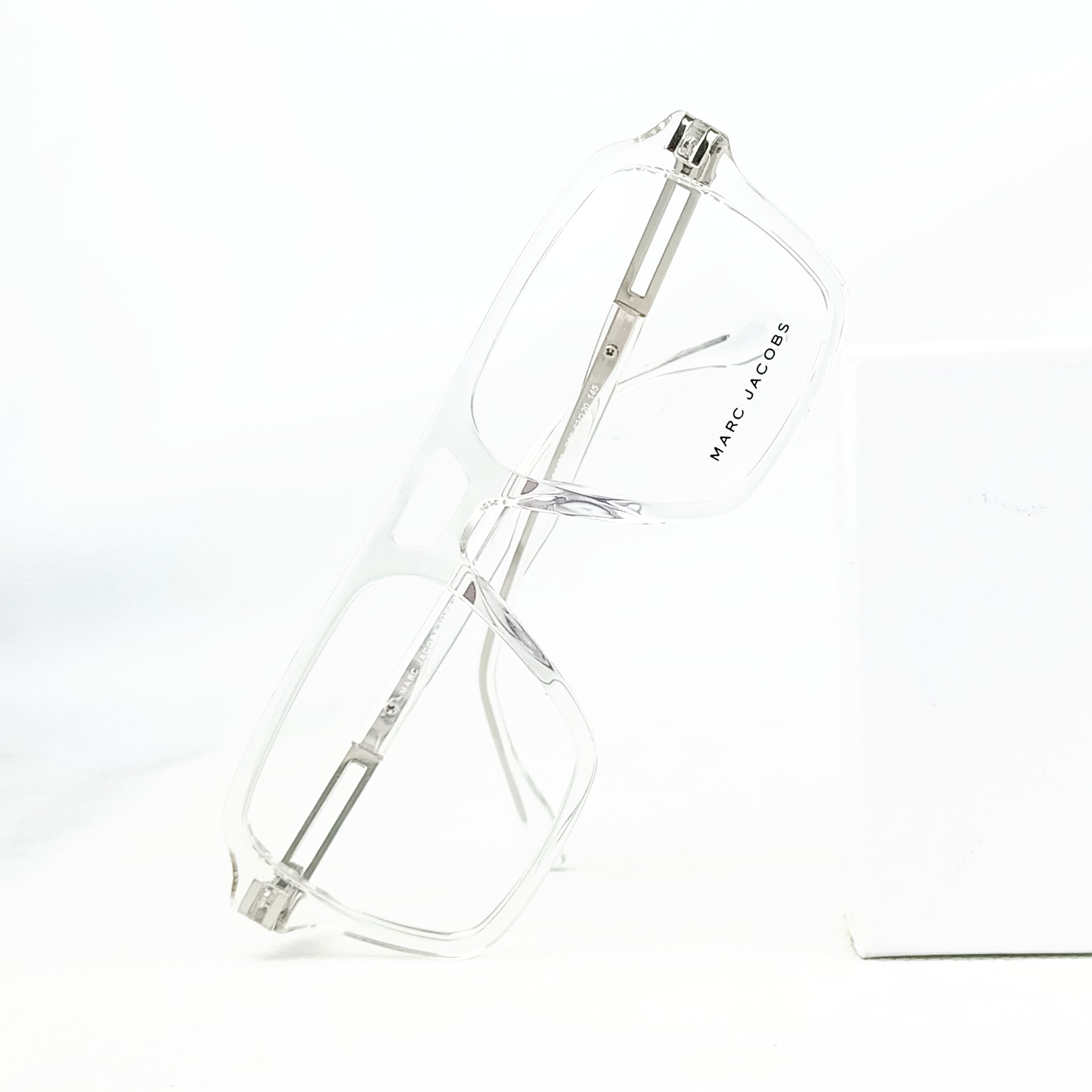 MARCO JACOBS EYEWEAR