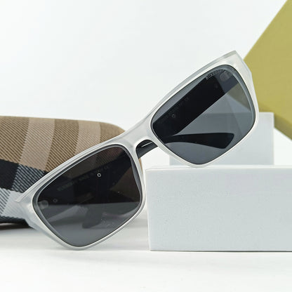 BURBERRY SUNGLASS