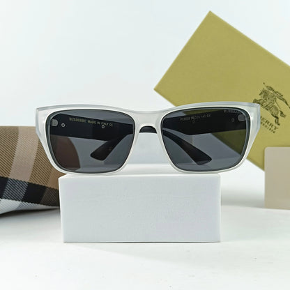 BURBERRY SUNGLASS