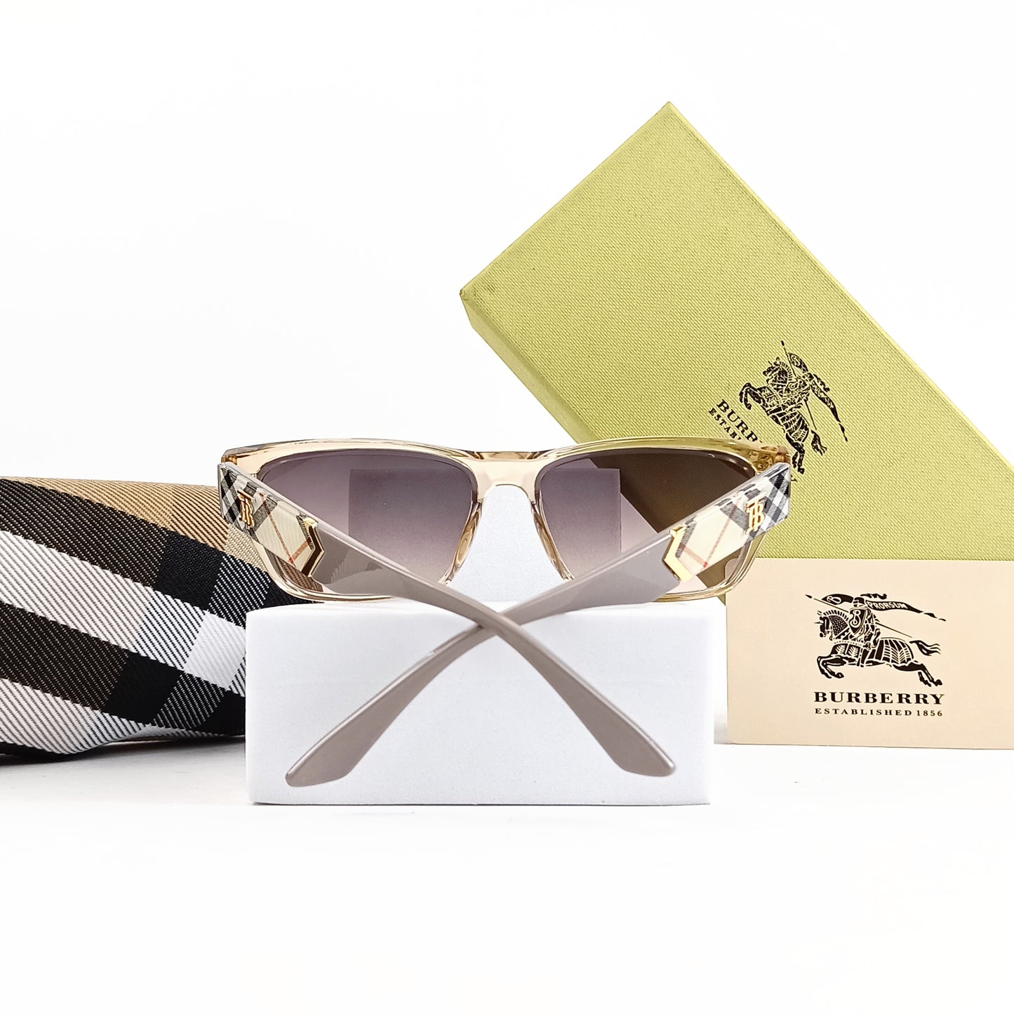 BURBERRY SUNGLASS