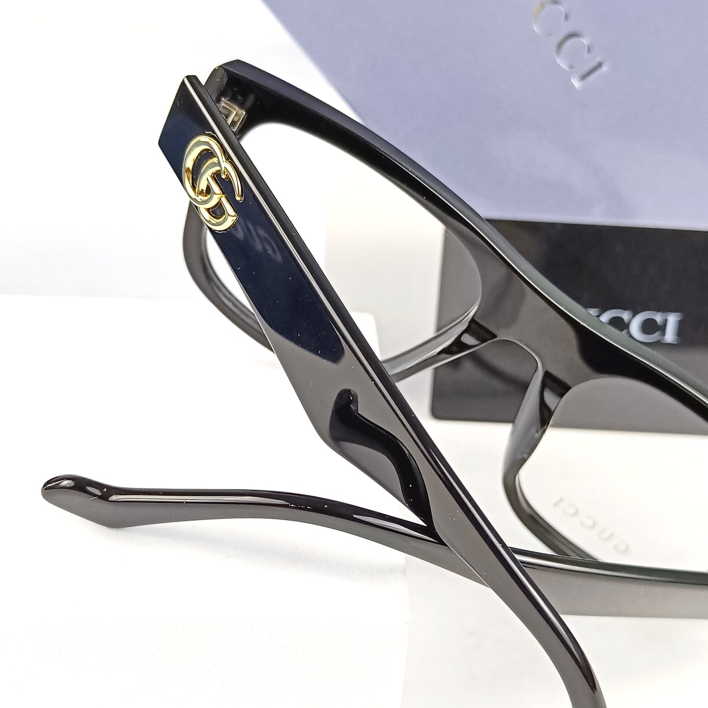 GUCCI EYEWEAR