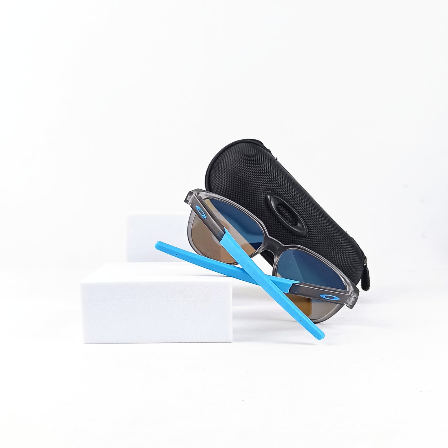 OAKLEY SUNGLASS