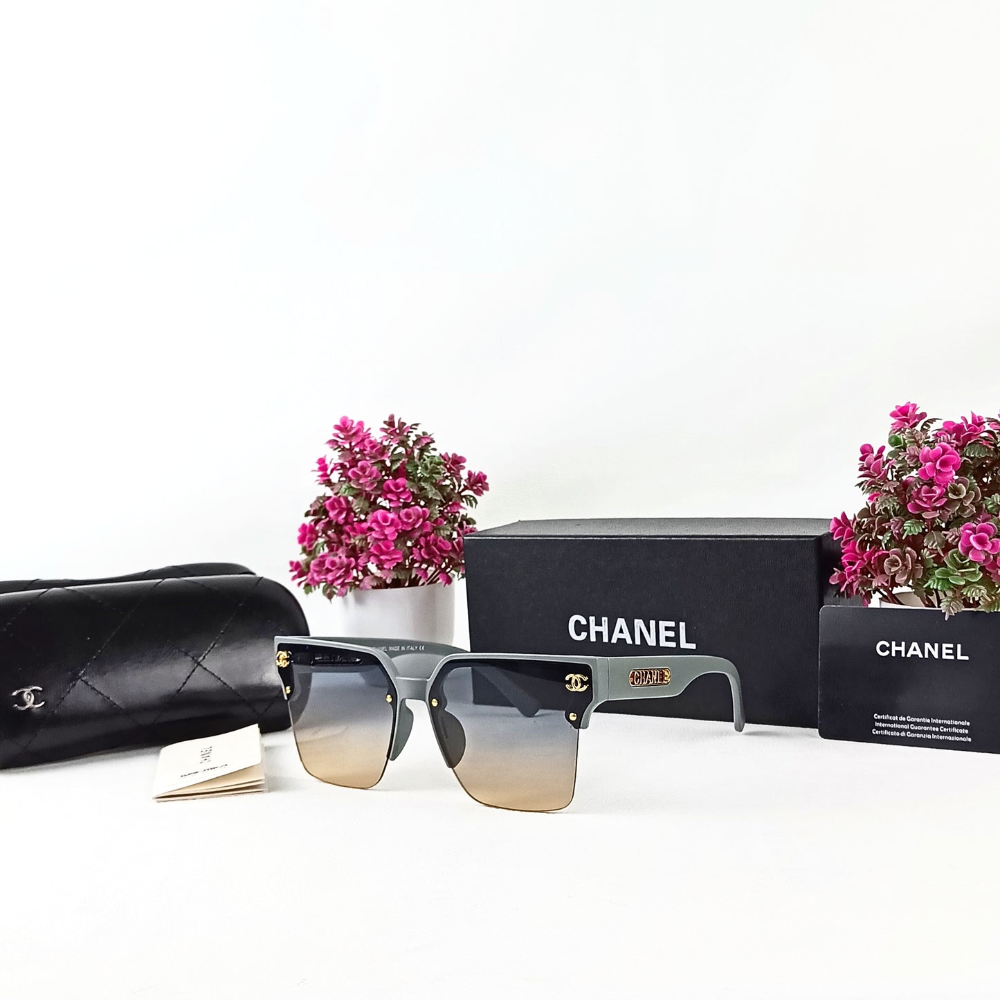 CHANNEL SUNGLASS