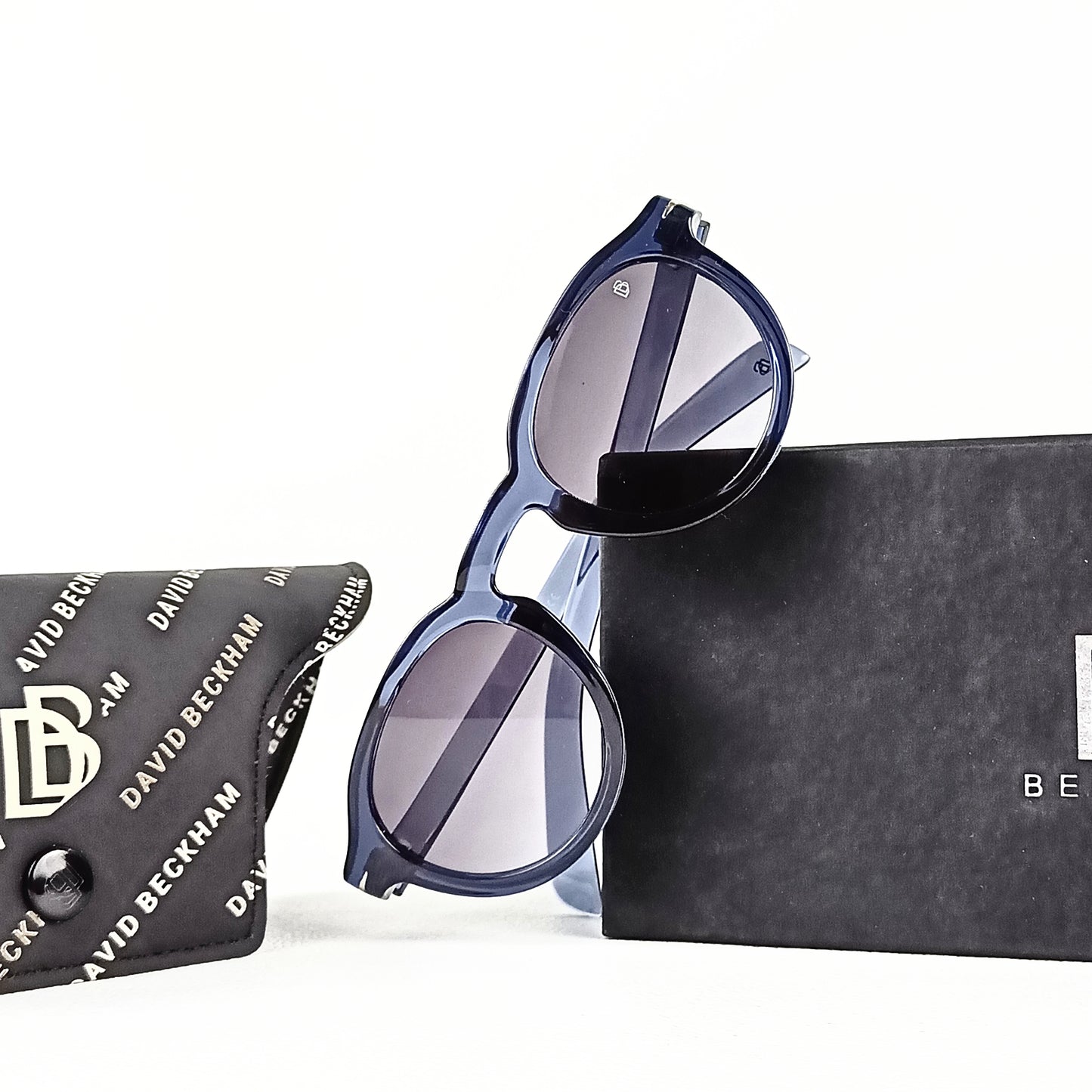 DAVID BEKHAM SUNGLASS