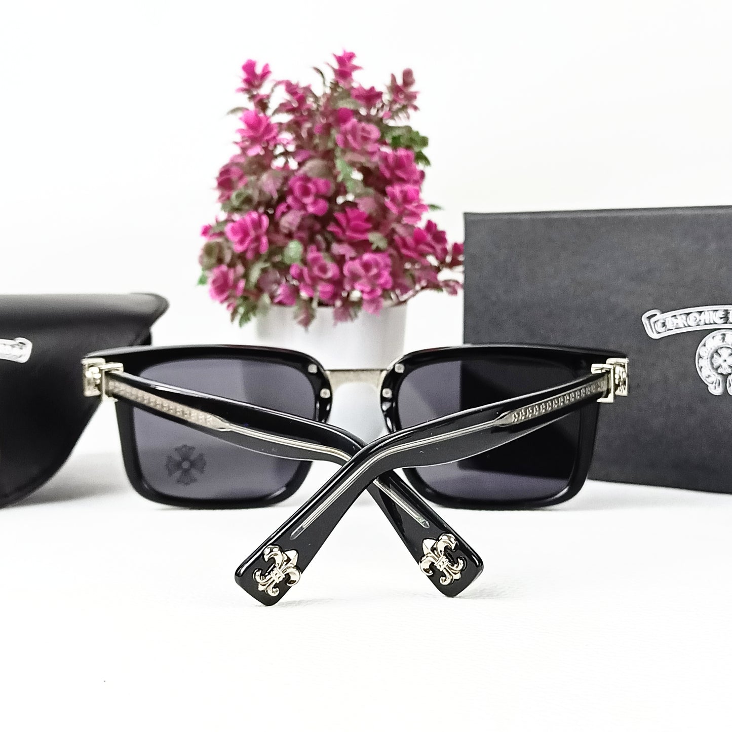 CHROME HEARTS EYEWEAR