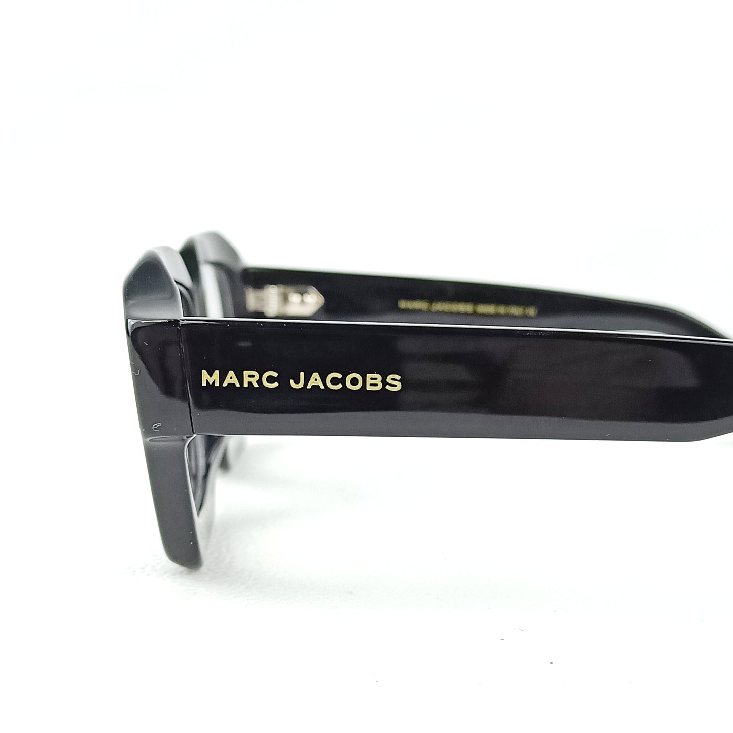 MARCO JACOB EYEWEAR