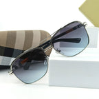 BURBERRY SUNGLASS