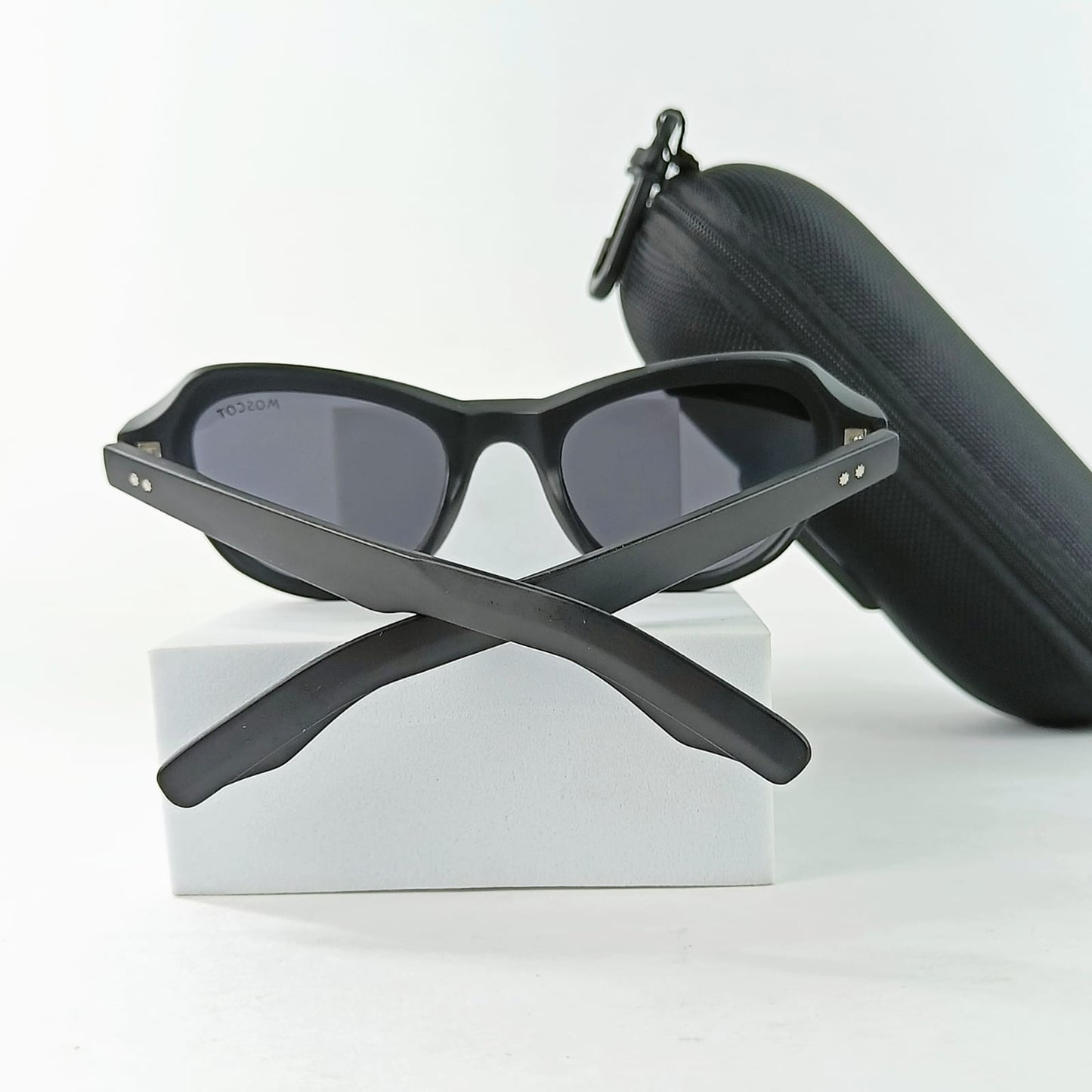 MOSCOT SUNGLASSES