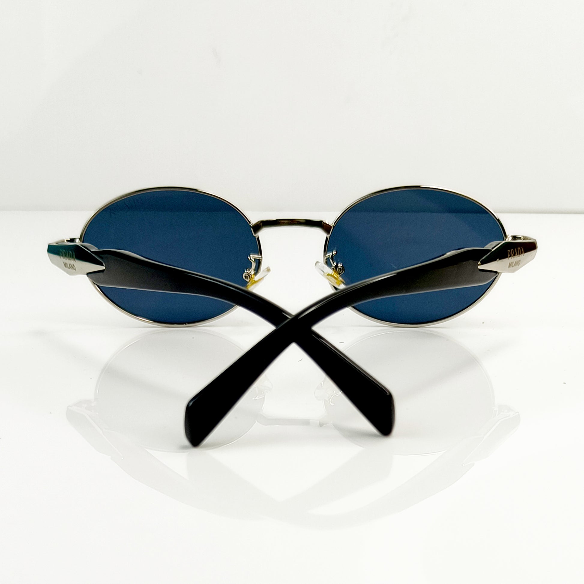 PRADA SUNGLASS