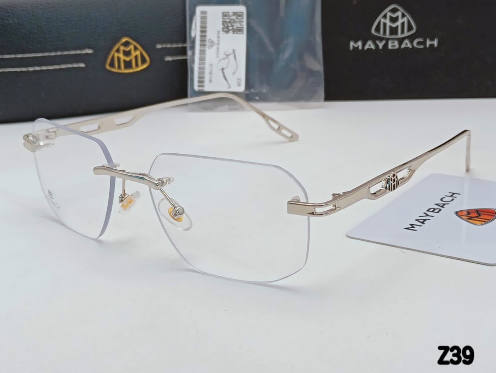 MAYBACH RIMLESS