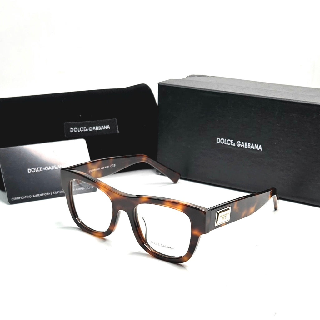 D&G EYEWEAR