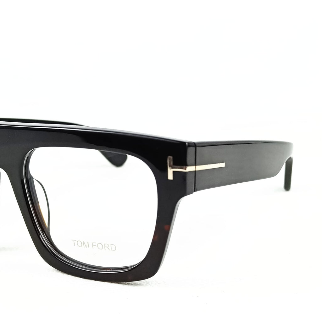 TOMFORD LUXURY
