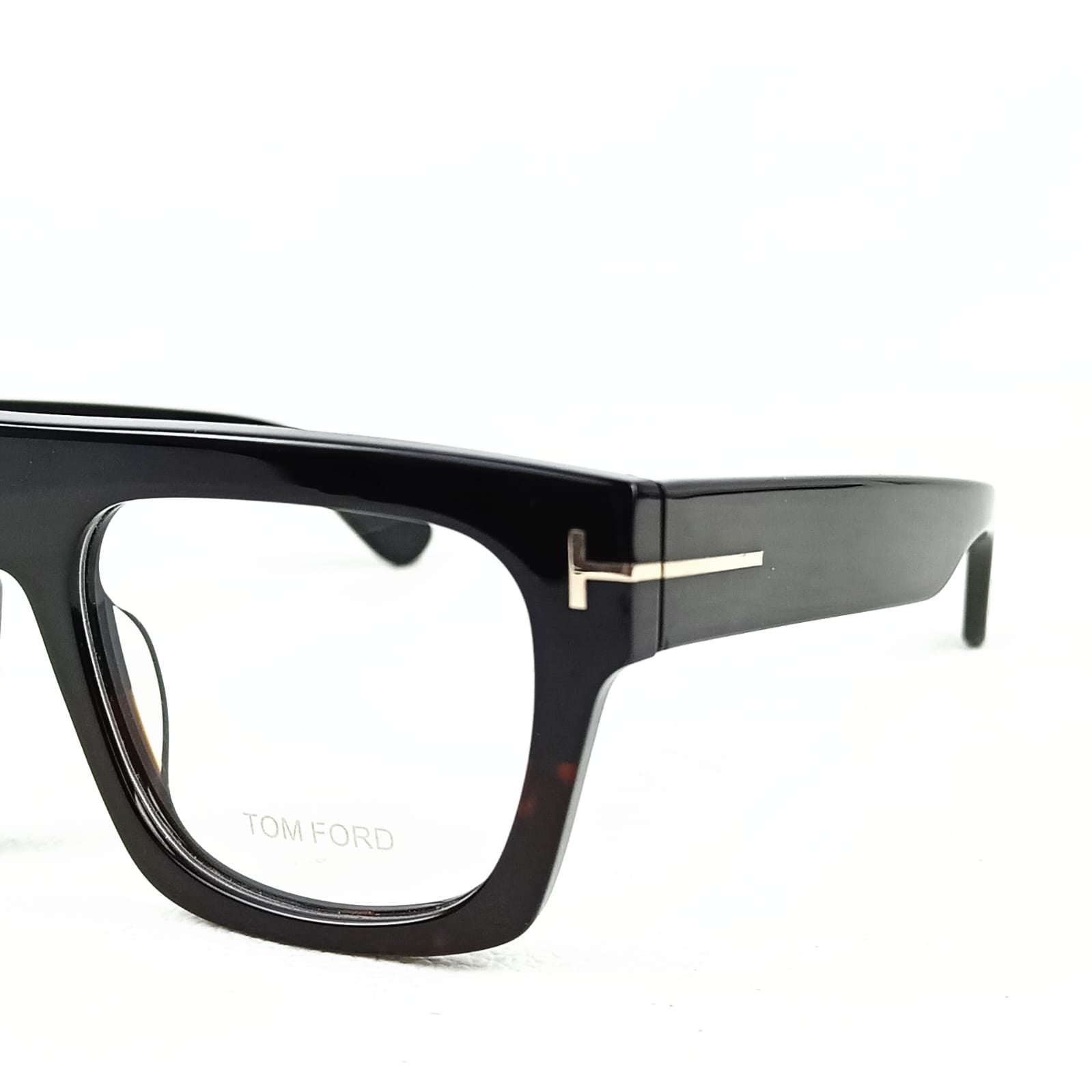 TOMFORD LUXURY
