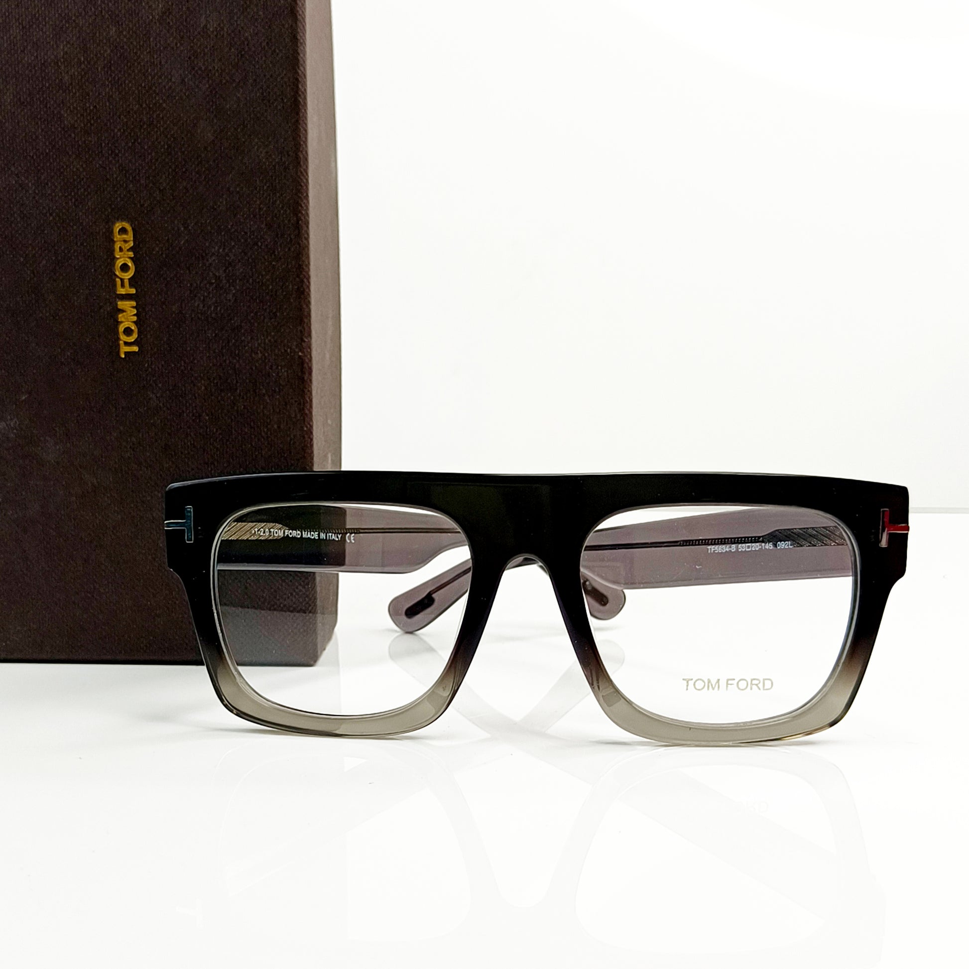 TOMFORD LUXURY