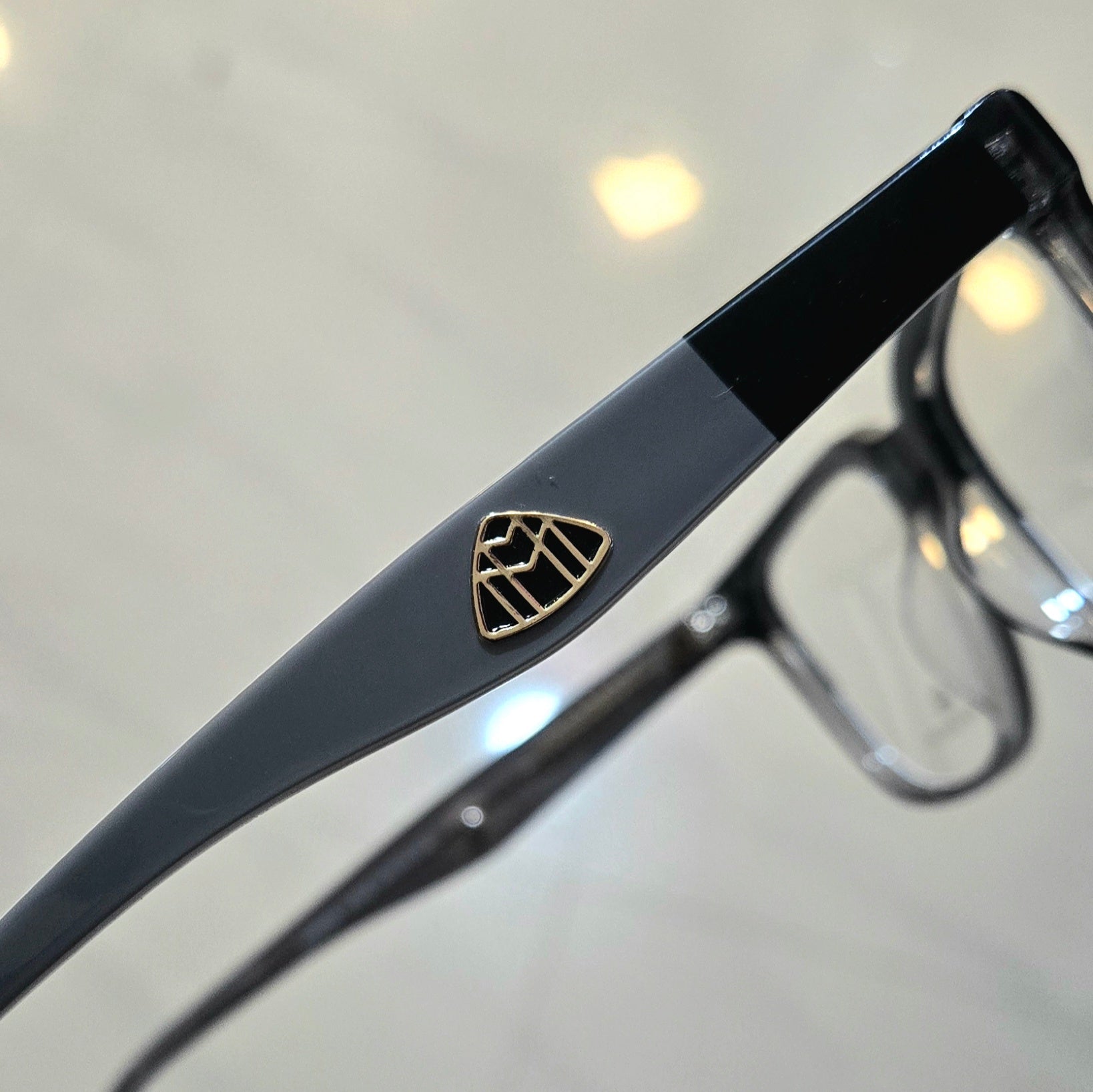 MBACH EYEWEAR