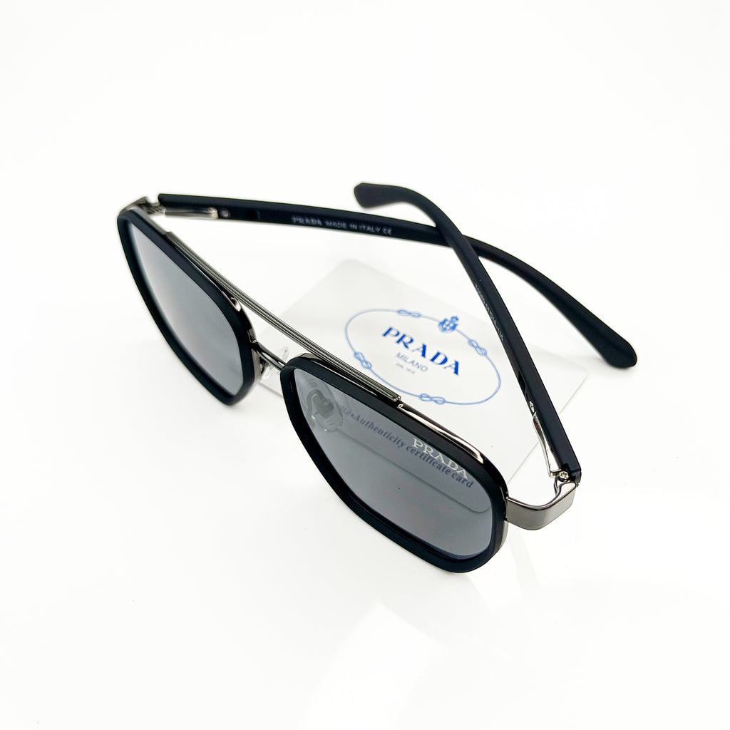 PRADA SUNGLASS