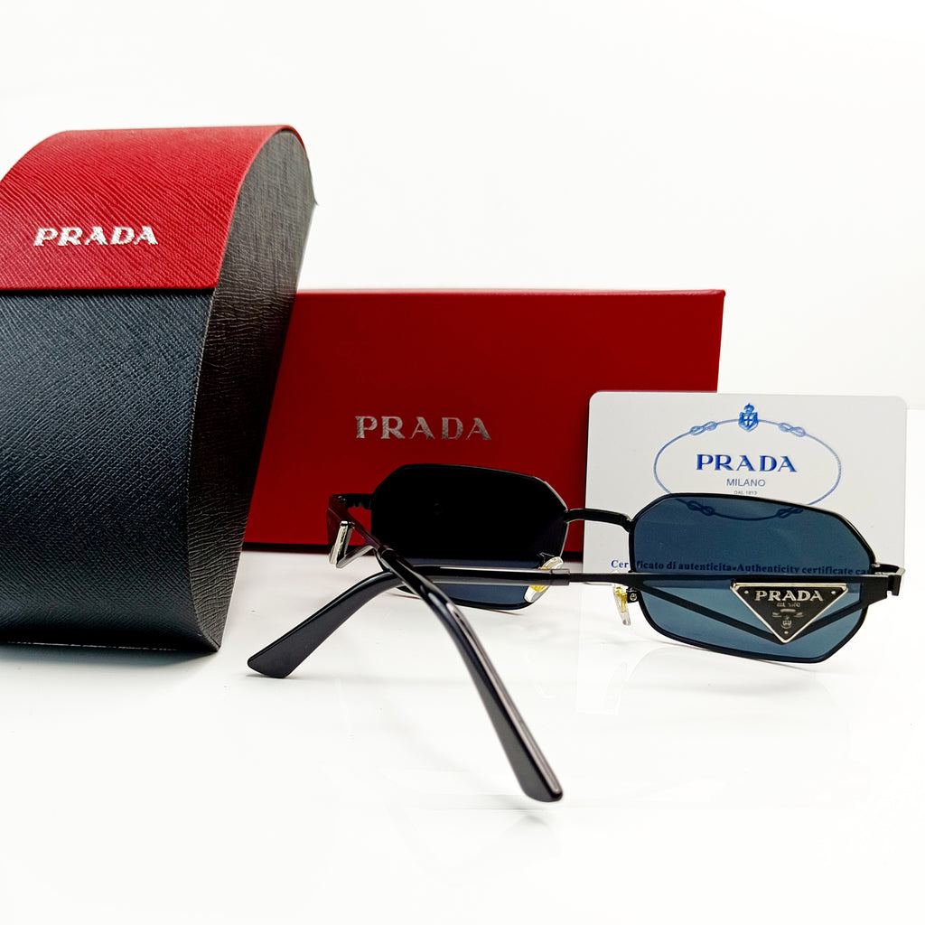 PRADA SUNGLASS