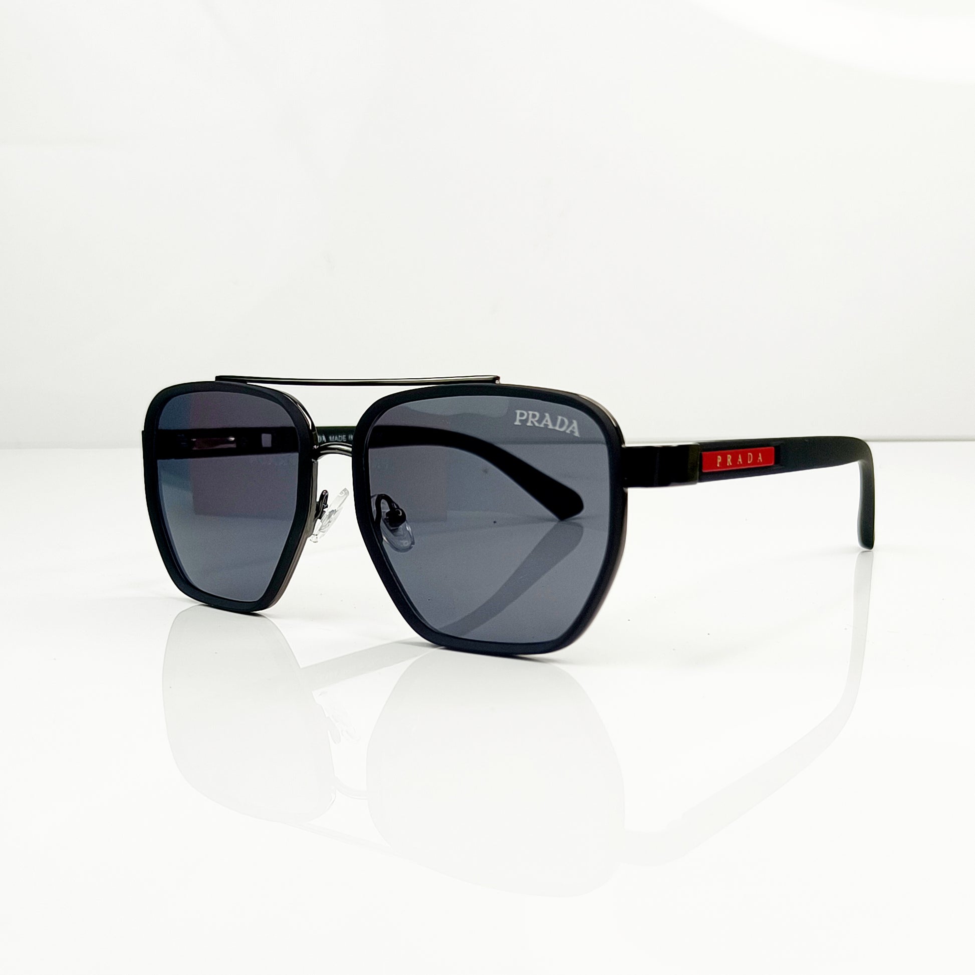PRADA SUNGLASS