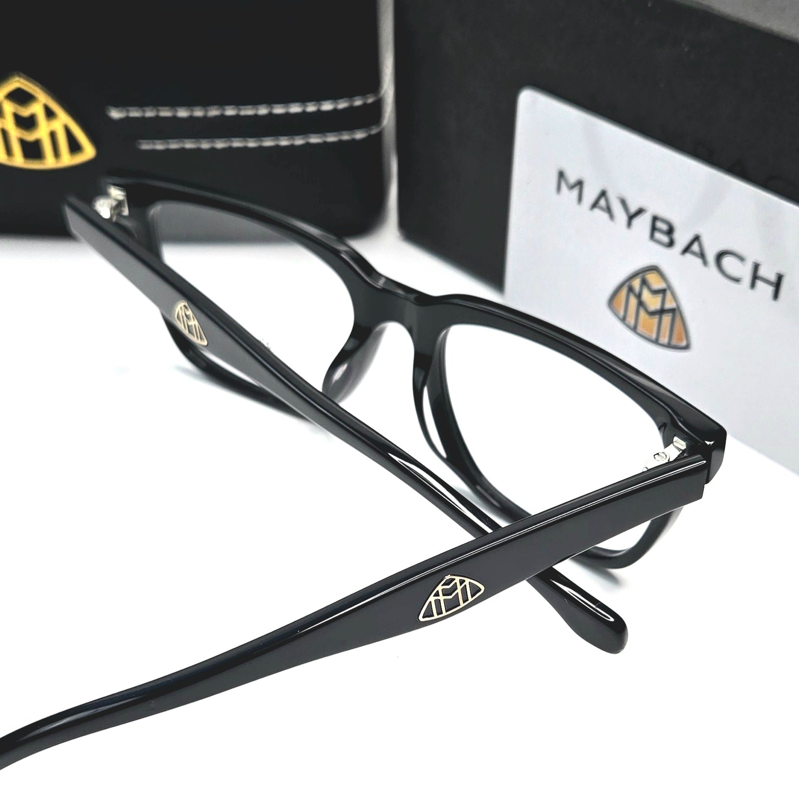MBACH EYEWEAR
