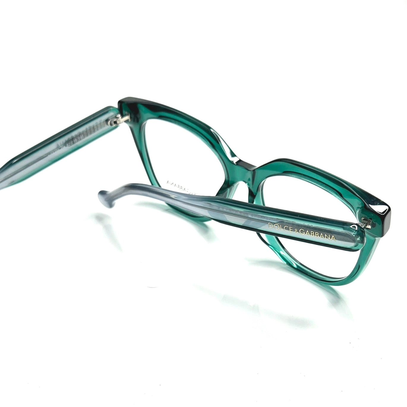 D&G EYEWEAR