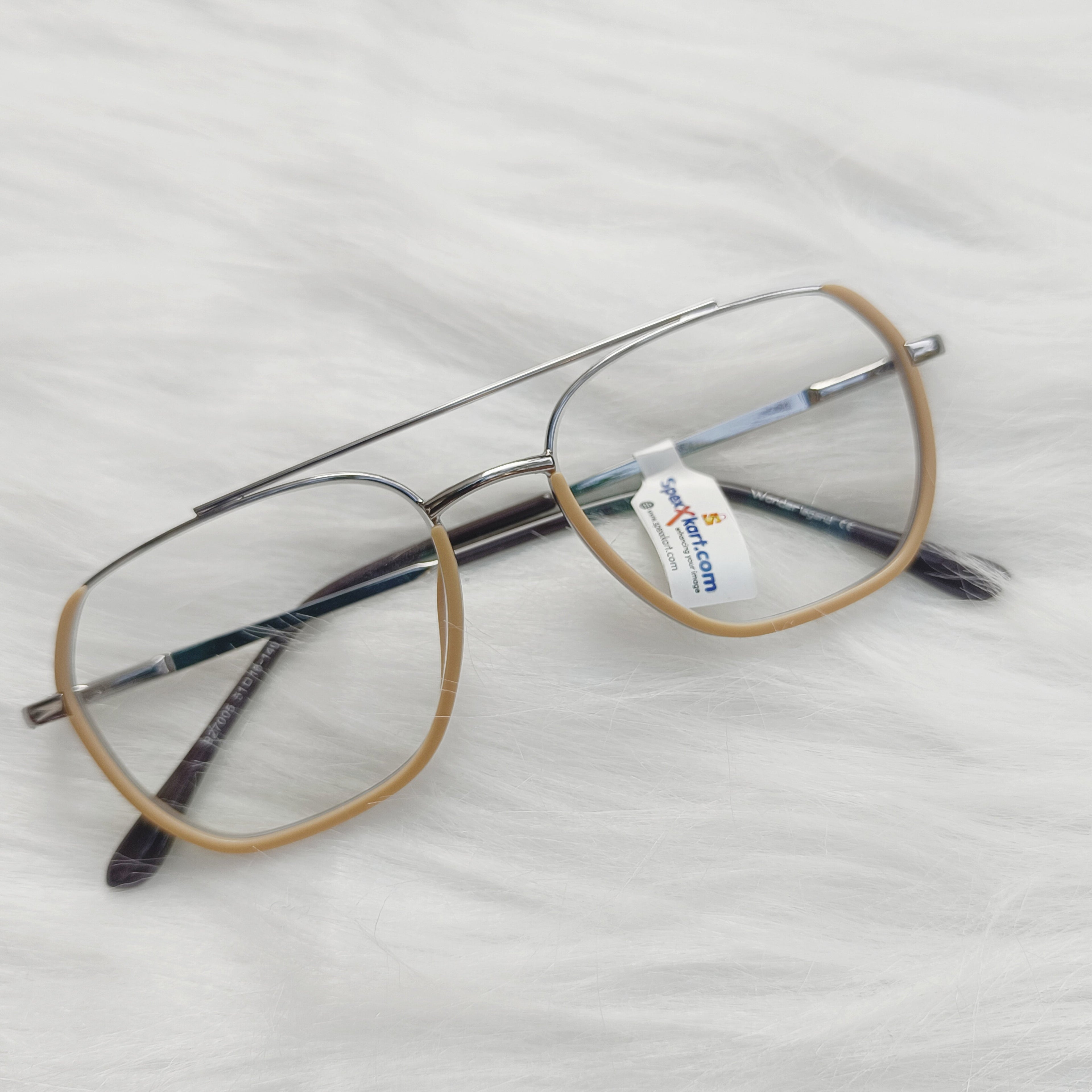 WONDER EYEGLASS
