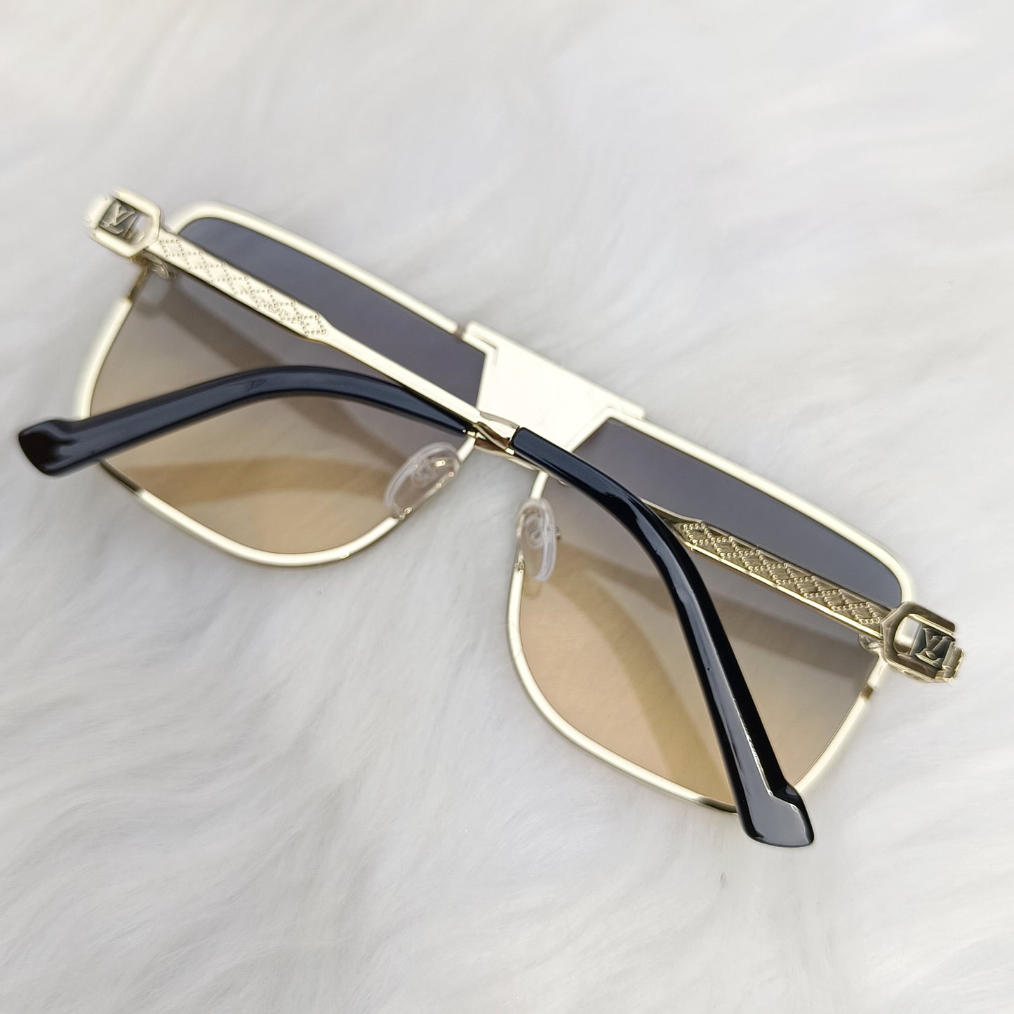 LOUIS VUITTON SUNGLASS